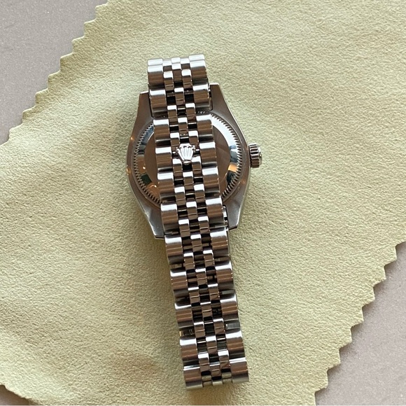 Rolex Lady Datejust 26 White Diamond Steel Watch - Picture 3 of 12